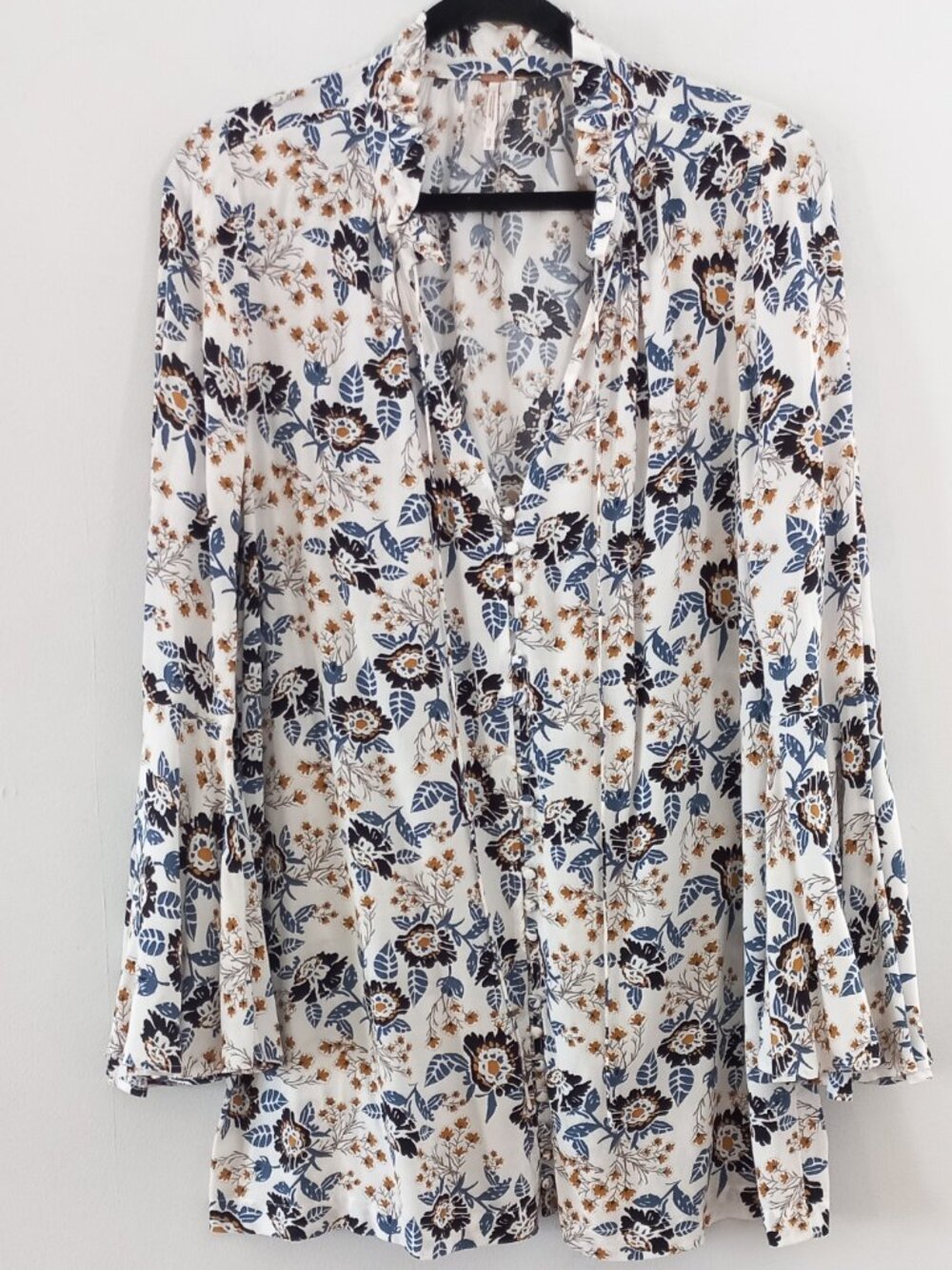 FREE PEOPLE  floral print bell sleeve blouse